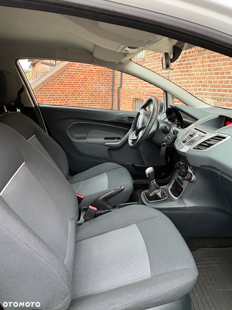Ford Fiesta 1.25 Trend Edition - 11
