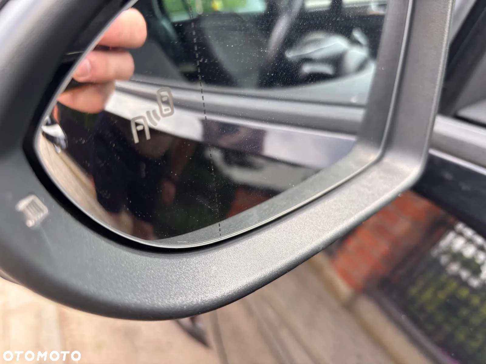 Volkswagen Golf 2.0 BlueTDI DSG Comfortline - 11