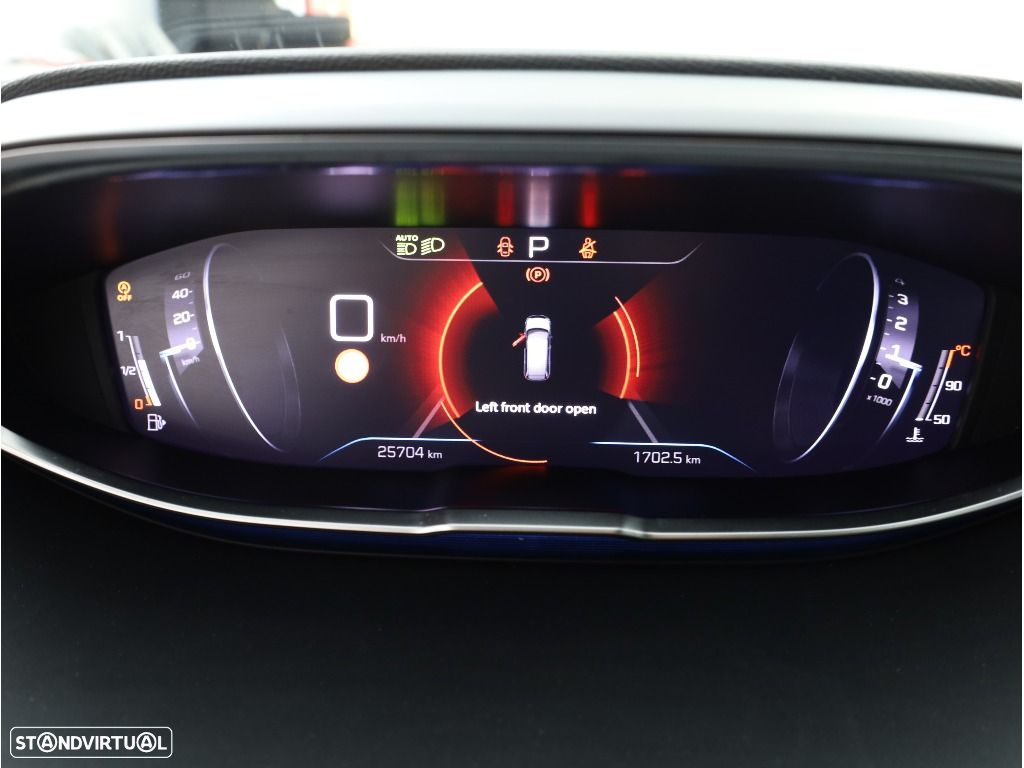 Peugeot 5008 1.5 BlueHDi Allure Pack EAT8 - 24