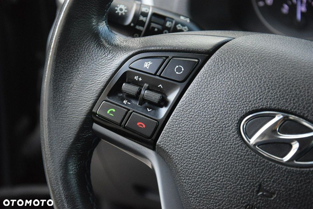 Hyundai Tucson 1.7 CRDI BlueDrive Comfort 2WD - 32