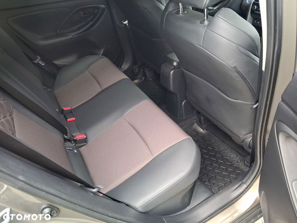Toyota Yaris Cross Hybrid 1.5 Executive 4x4 - 22