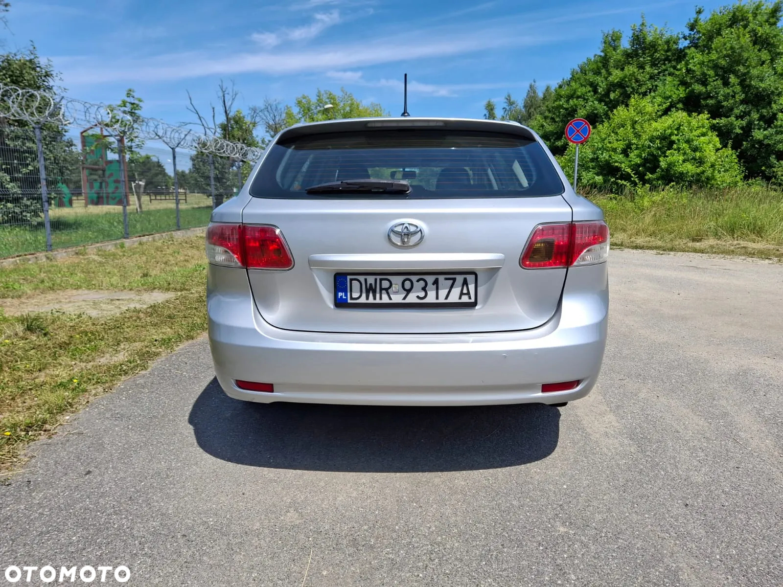 Toyota Avensis 2.0 D-4D Luna - 5