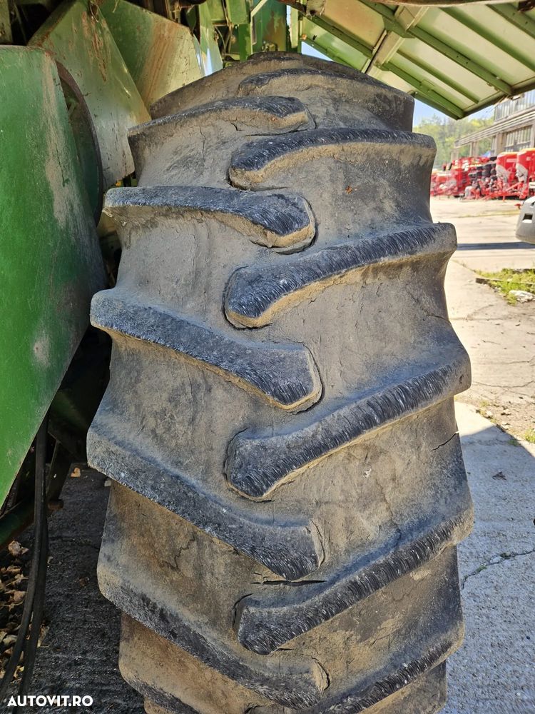 John Deere 2254 - 35