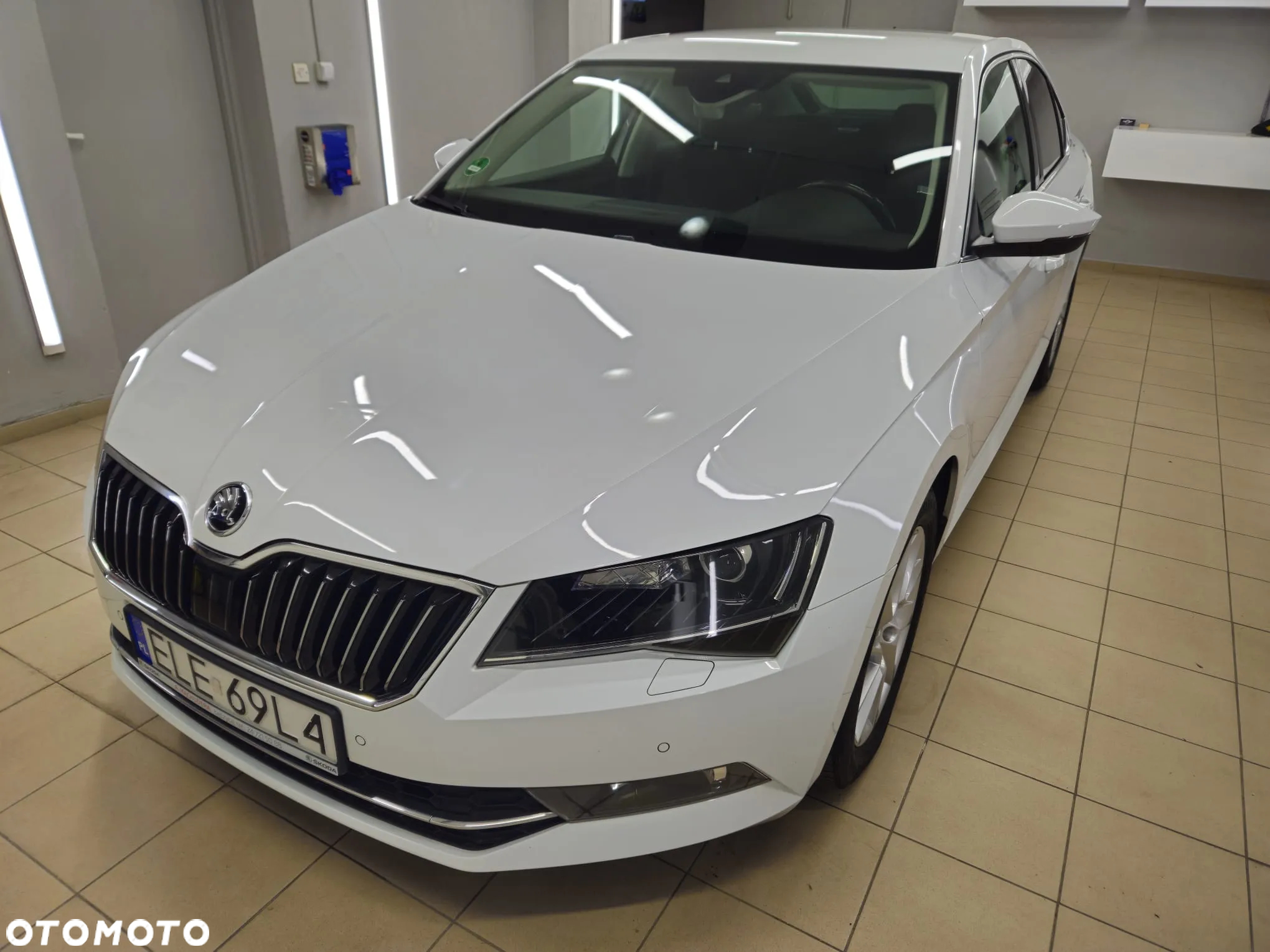 Skoda Superb 2.0 TDI 4x4 Style DSG - 38