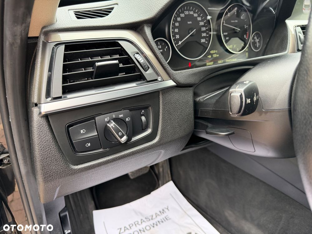 BMW Seria 3 320d Efficient Dynamics Edition Modern Line - 21