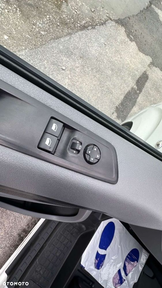 Peugeot Traveller - 34