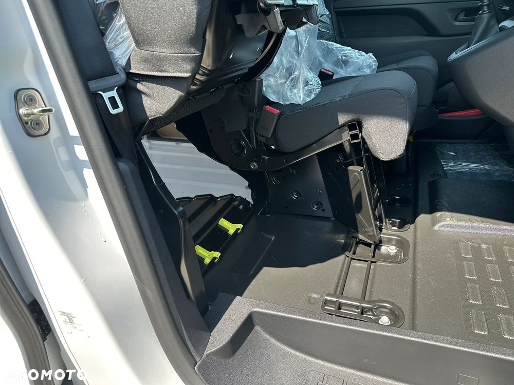 Opel Vivaro M - do 18.07 UBEZPIECZENIE OC/AC za 1zł , DARMOWY pierwszy przegląd - 19