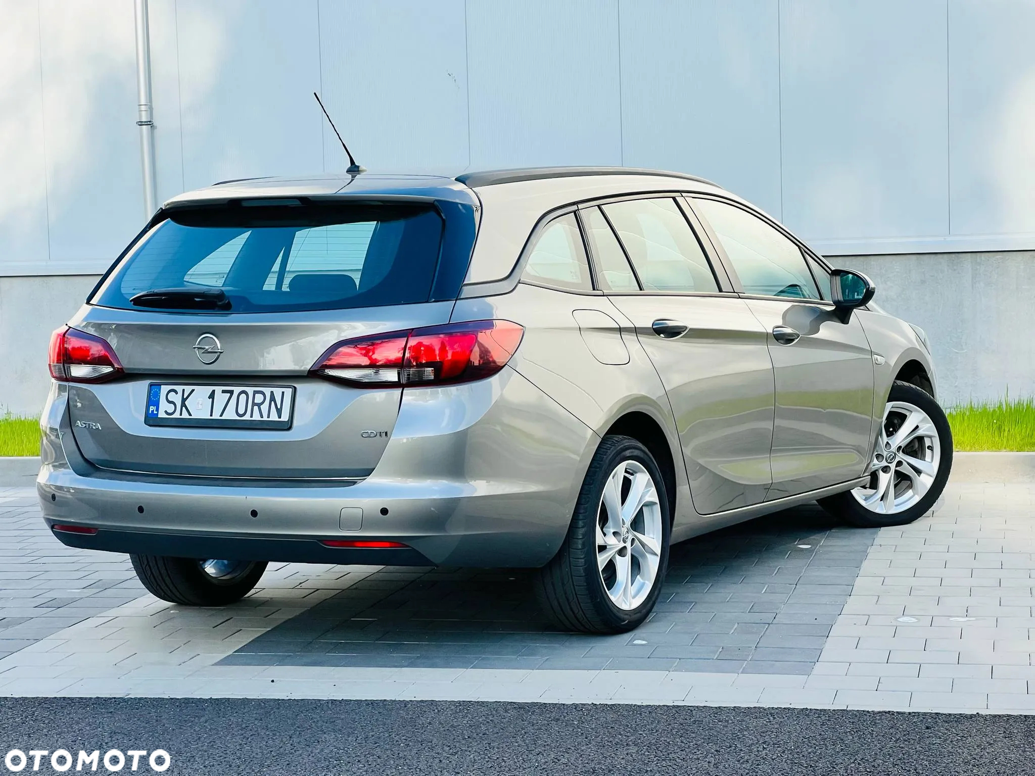 Opel Astra IV 1.6 CDTI Enjoy - 14