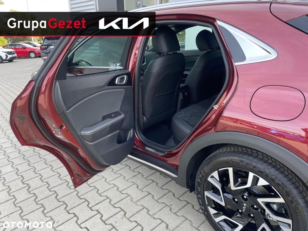 Kia XCeed 1.6 T-GDI Tribute DCT - 12