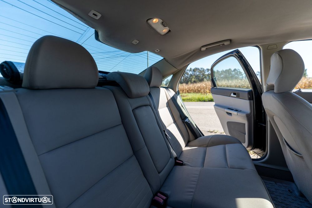 Volvo S40 1.6 D Nível 2 - 15