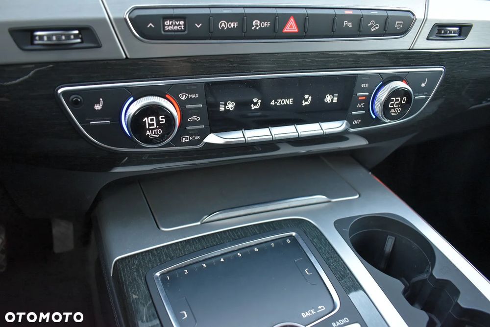 Audi Q7 50 TDI mHEV Quattro S Line Tiptr - 13