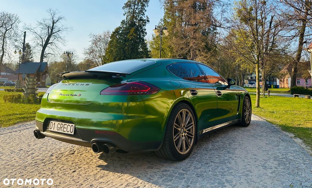 Porsche Panamera Turbo Executive PDK - 6