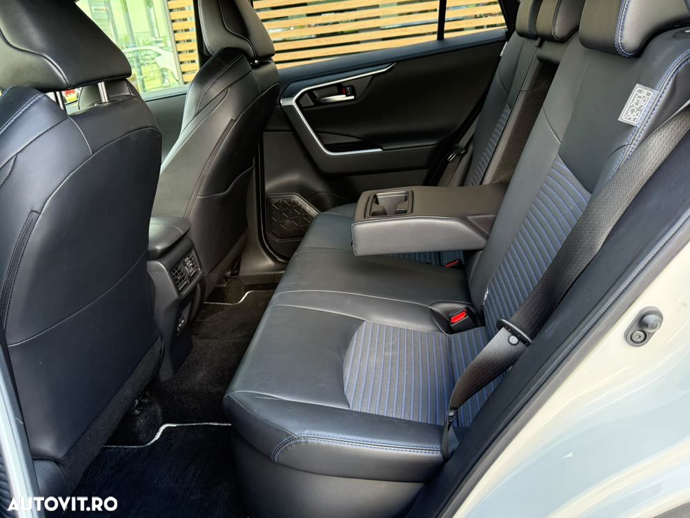 Toyota RAV4 2.5 VVT-iE 4x4 Exclusive - 17