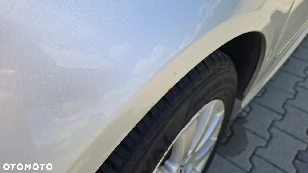 Volkswagen Passat 1.8 TSI Comfortline - 13