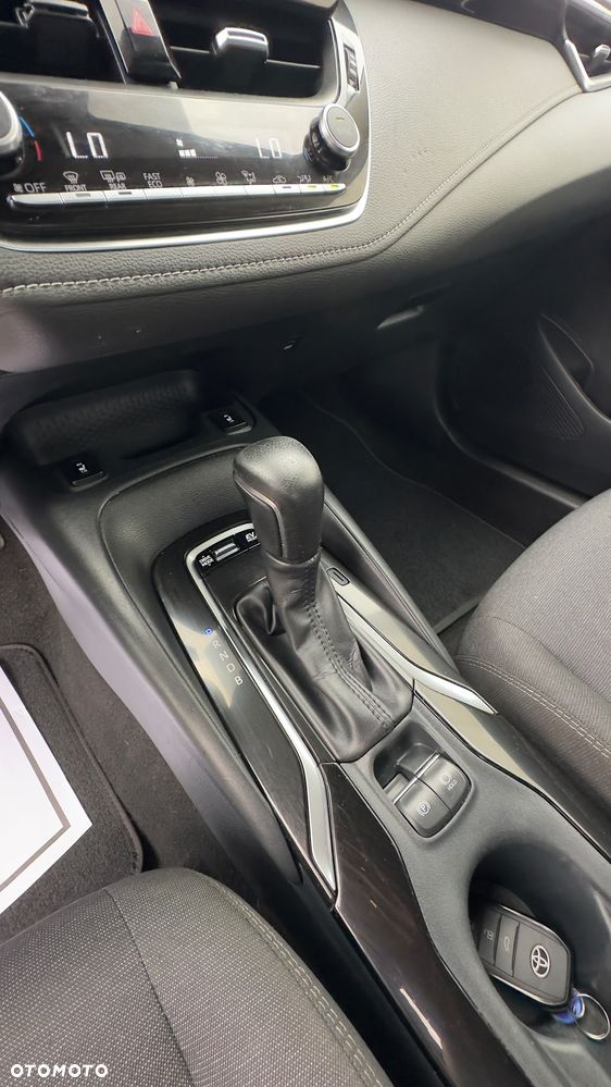 Toyota Corolla 1.8 Hybrid Comfort - 9