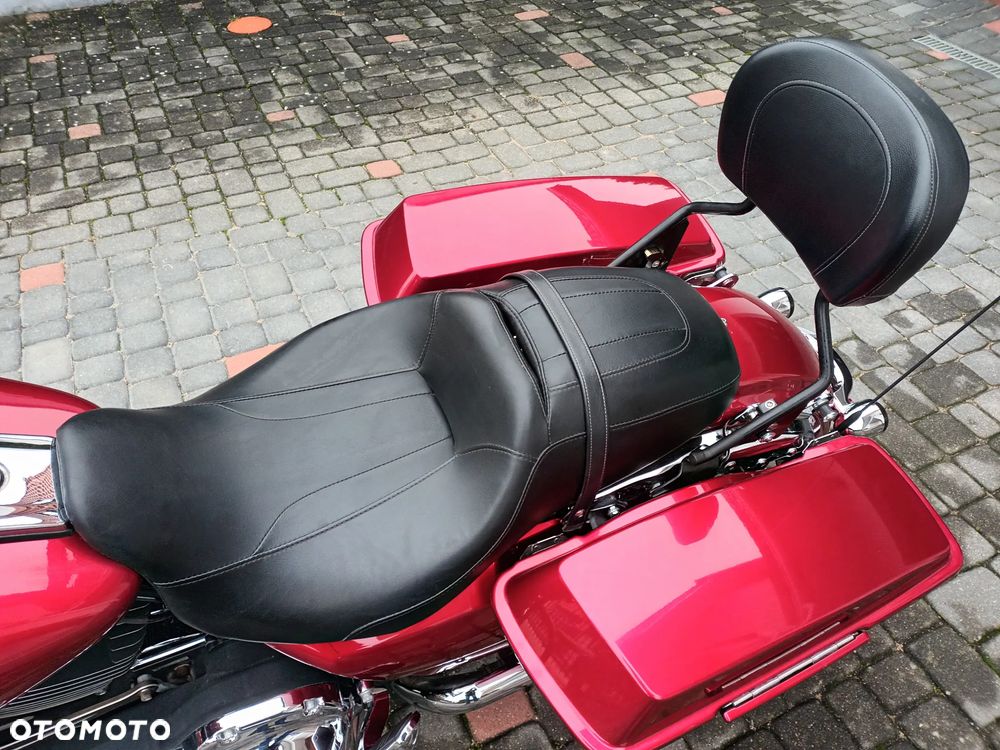 Harley-Davidson Touring Street Glide - 10