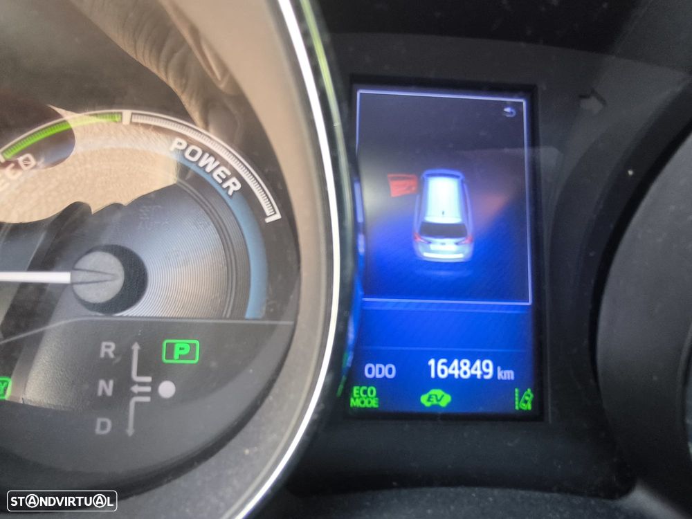 Toyota Auris Touring Sports 1.8 HSD Freestyle - 14