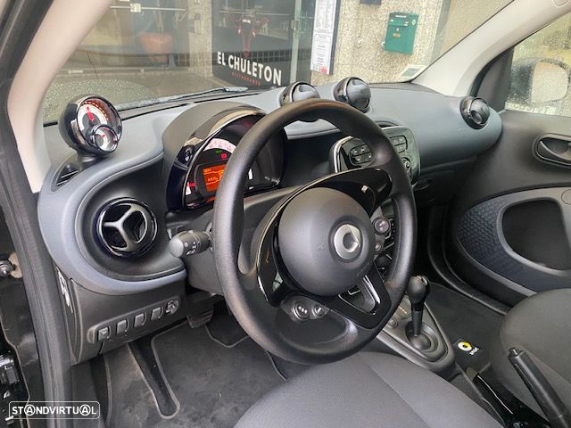 Smart ForTwo Coupé EQ passion - 16