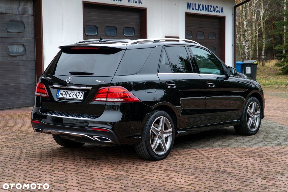 Mercedes-Benz GLE 350 d 4-Matic - 10