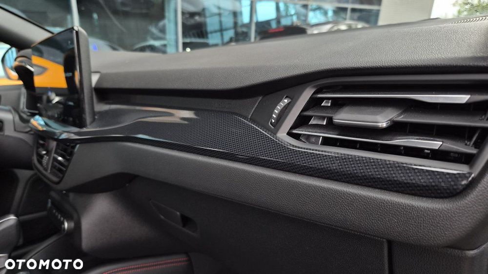 Ford Focus - 21