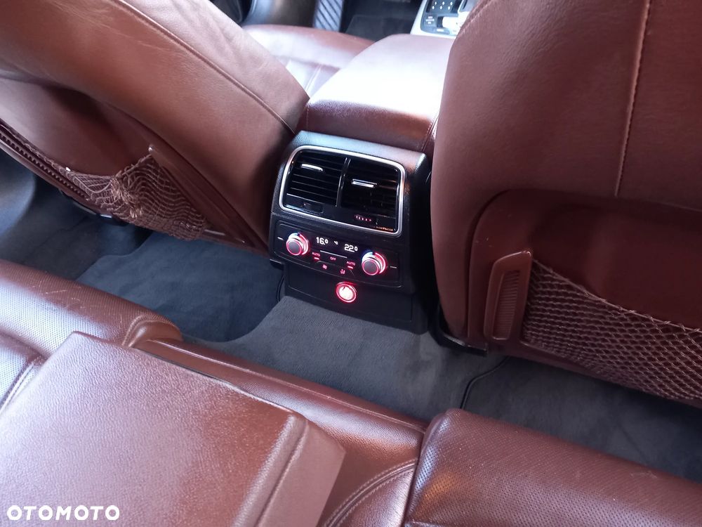 Audi A6 Avant 2.0 TDI ultra S tronic - 19