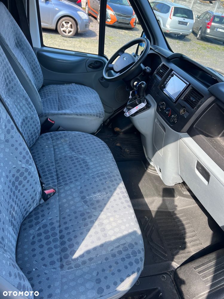 Ford Transit - 6