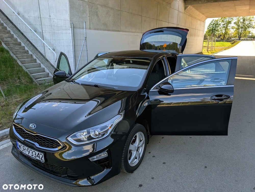 Kia Ceed 1.4 L Business Line - 14