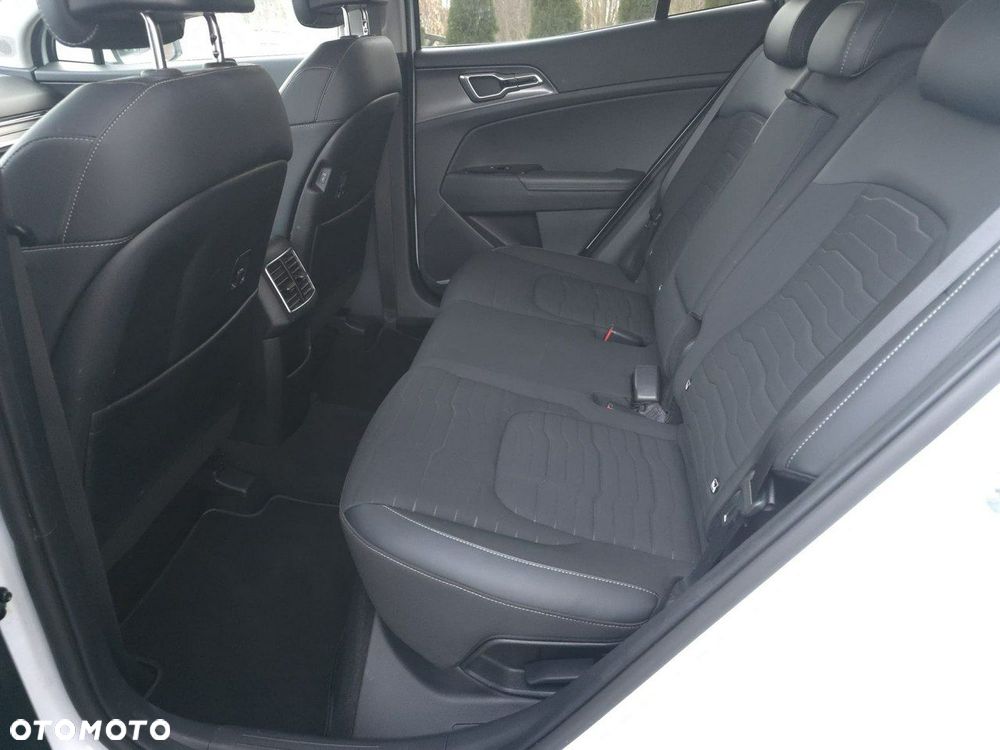 Kia Sportage - 16