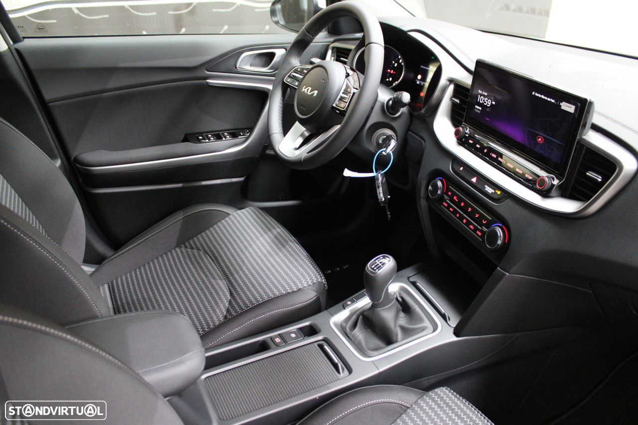 Kia XCeed 1.0 T-GDI Dynamic - 19