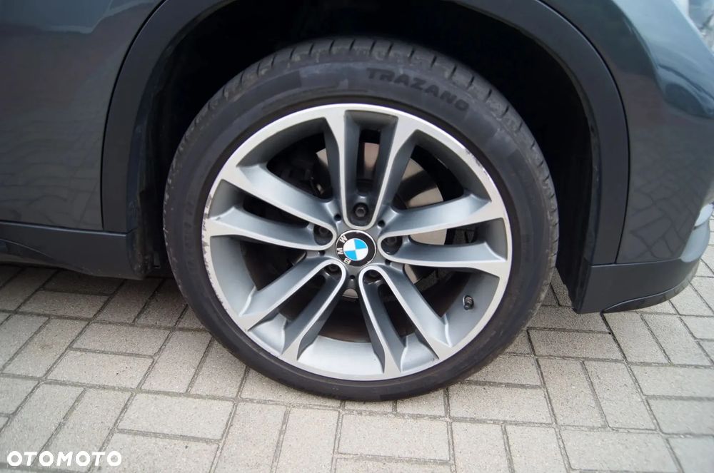 BMW X1 xDrive18d Sport Line - 35