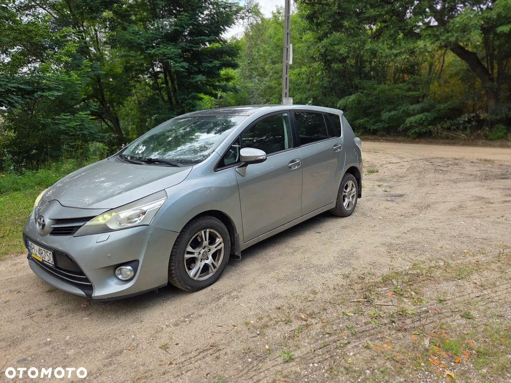 Toyota Verso 2.0 D-4D 5-Sitzer Life - 5