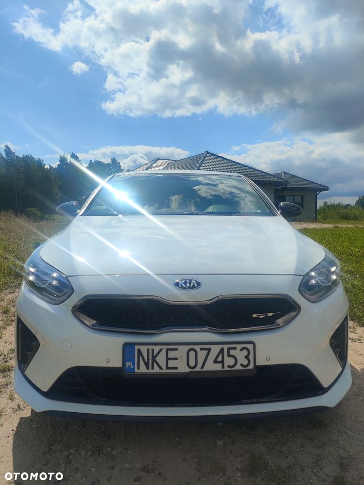 Kia ProCeed - 2