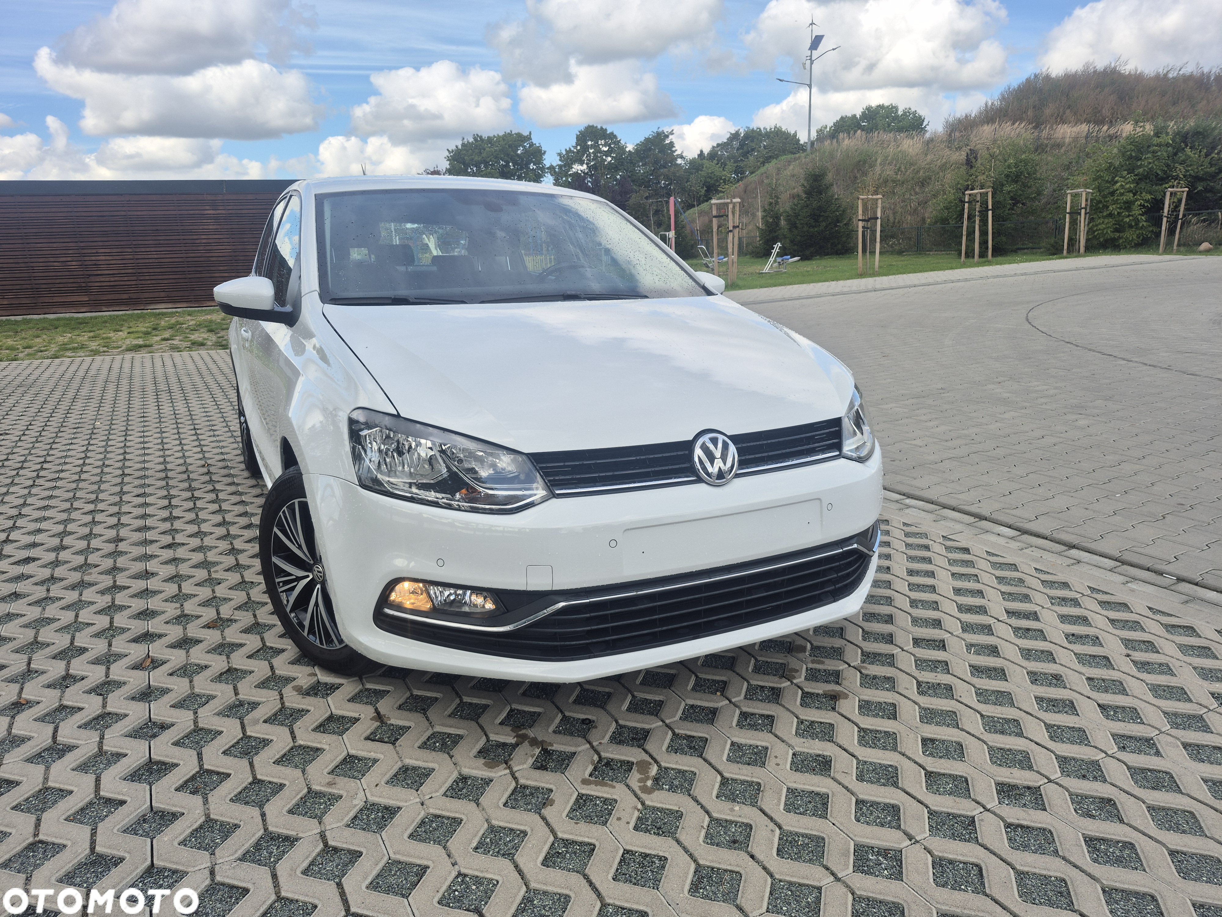 Volkswagen Polo - 4