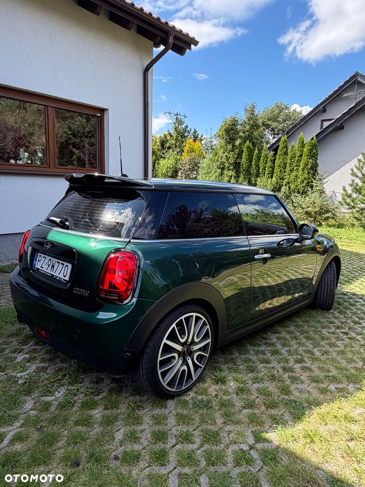 MINI Cooper Standard - 5