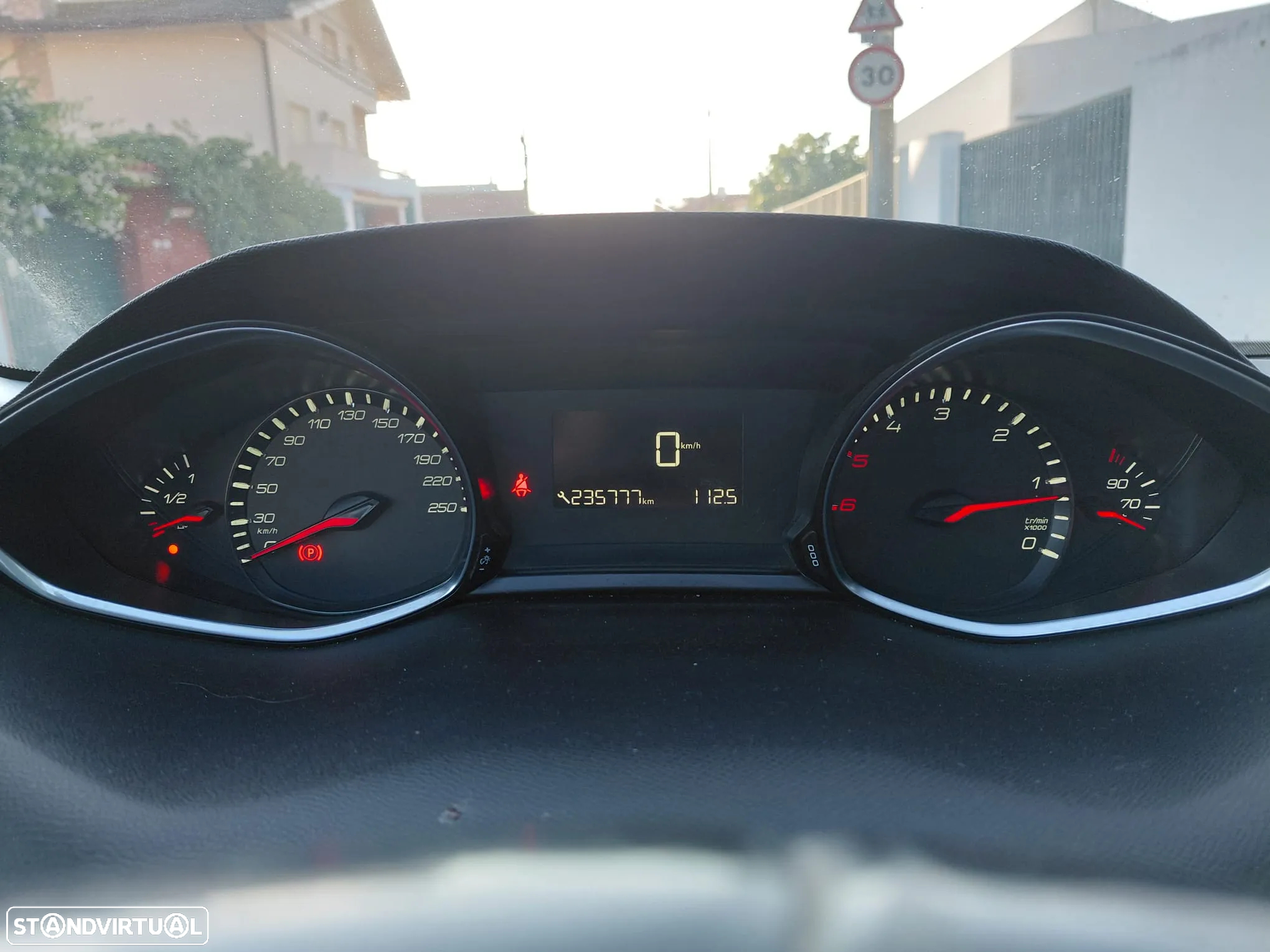 Peugeot 308 SW 1.6 BlueHDi Active - 14