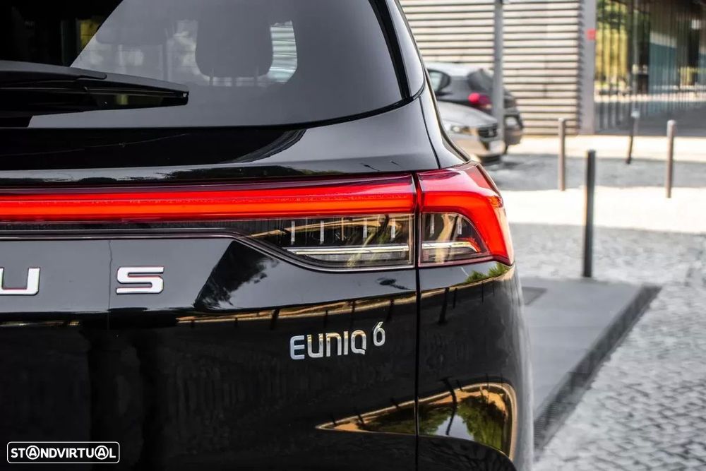 Maxus Euniq 6 - 11
