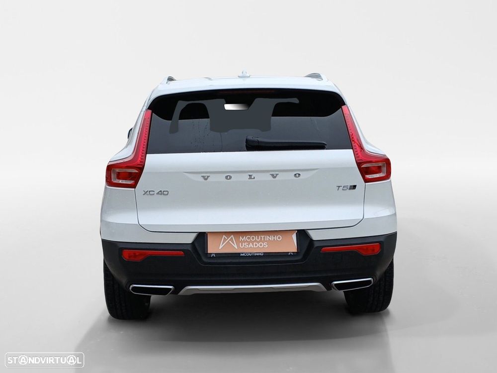 Volvo XC 40 2.0 T5 Inscription - 4