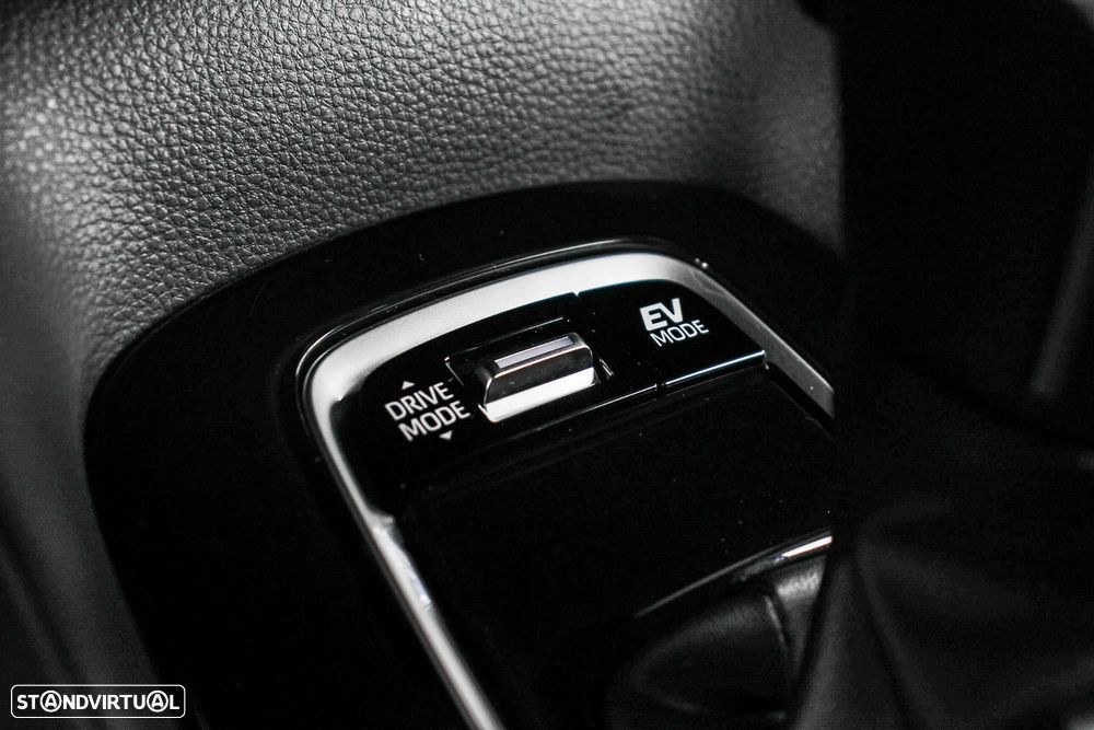 Toyota Corolla 1.8 Hybrid Comfort - 41