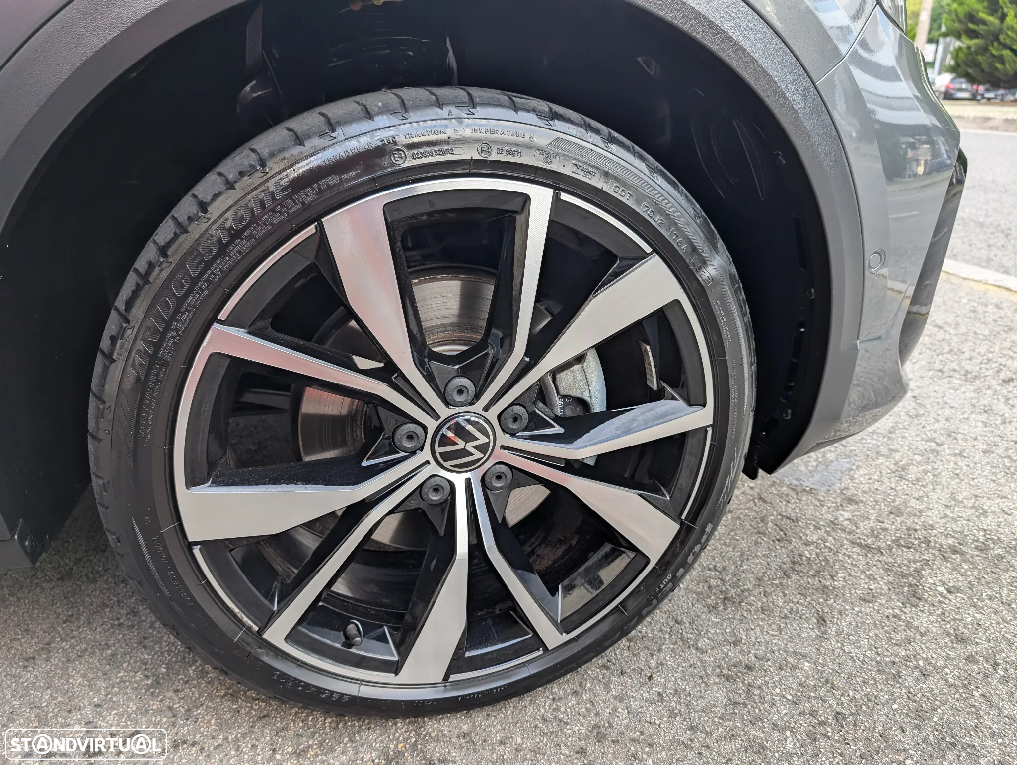 VW T-Roc 1.5 TSI R-Line DSG - 10