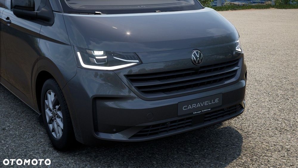 Volkswagen Caravelle - 11