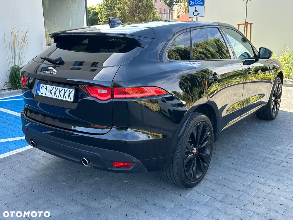 Jaguar F-Pace 3.0 TDV6 AWD R-Sport - 4