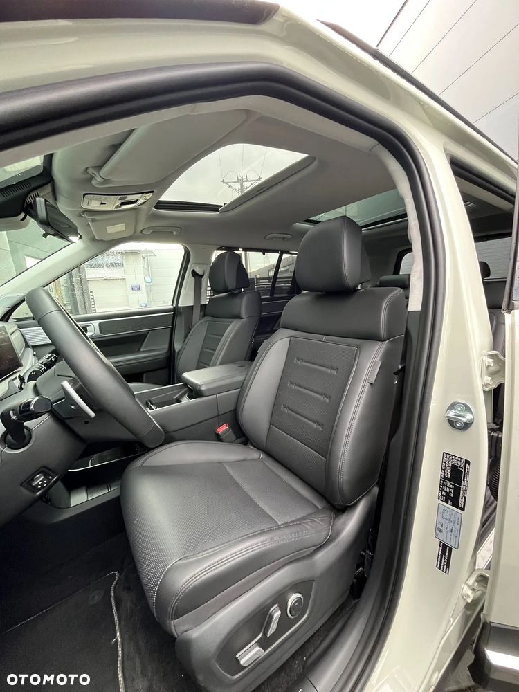 Hyundai Santa Fe 1.6 T-GDI HEV Platinum 4WD - 7