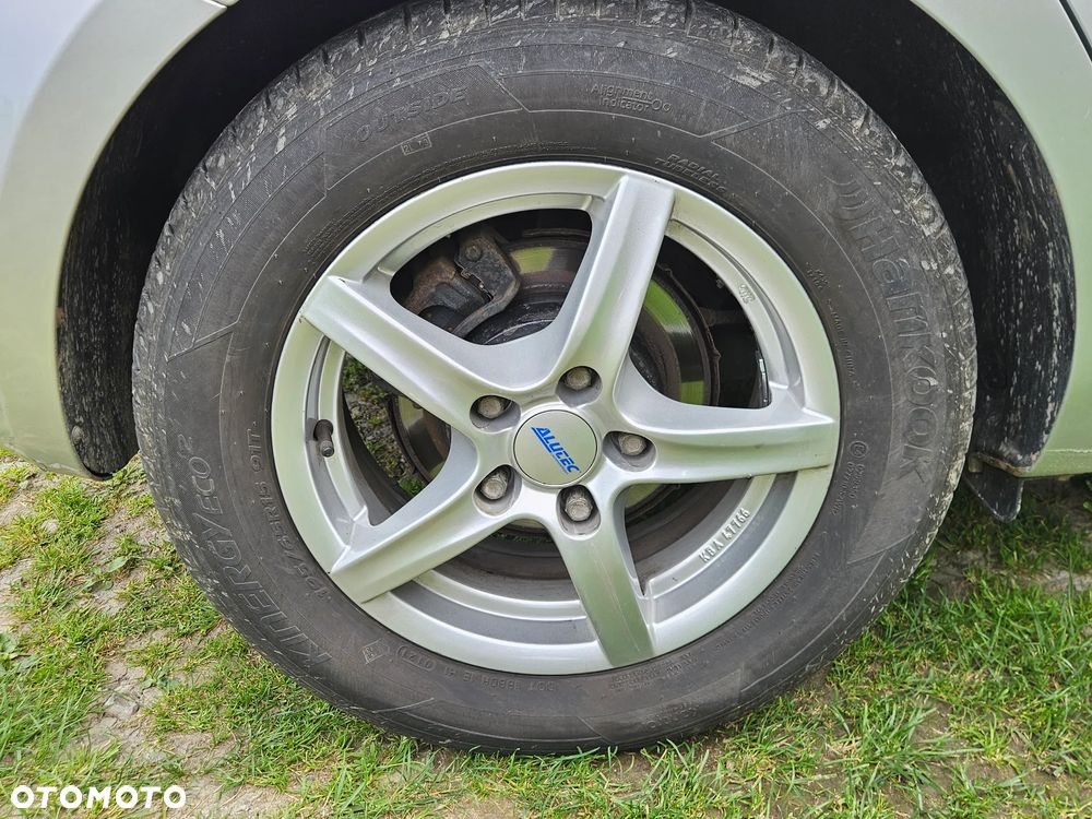 Kia Ceed 1.4 CVVT Attract - 14