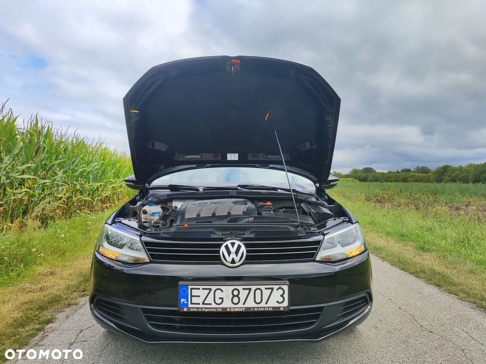 Volkswagen Jetta 1.6 TDI BMT Trendline - 1