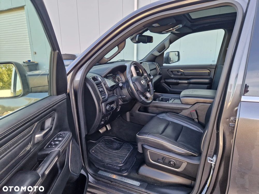 RAM 1500 - 11