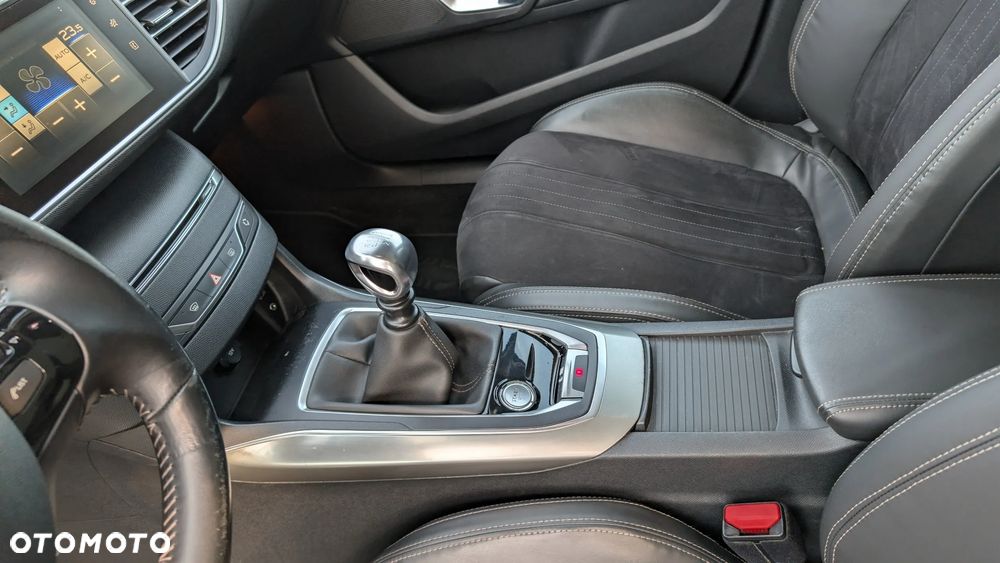 Peugeot 308 - 17