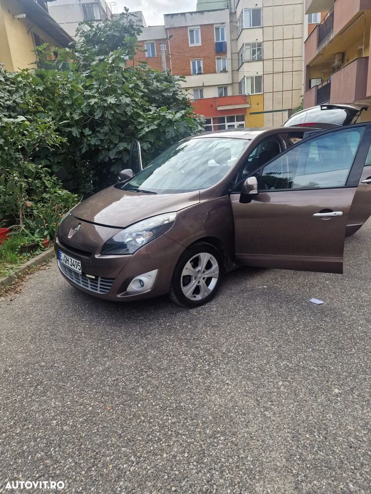 Renault Grand Scenic dCi 130 FAP Dynamique - 6