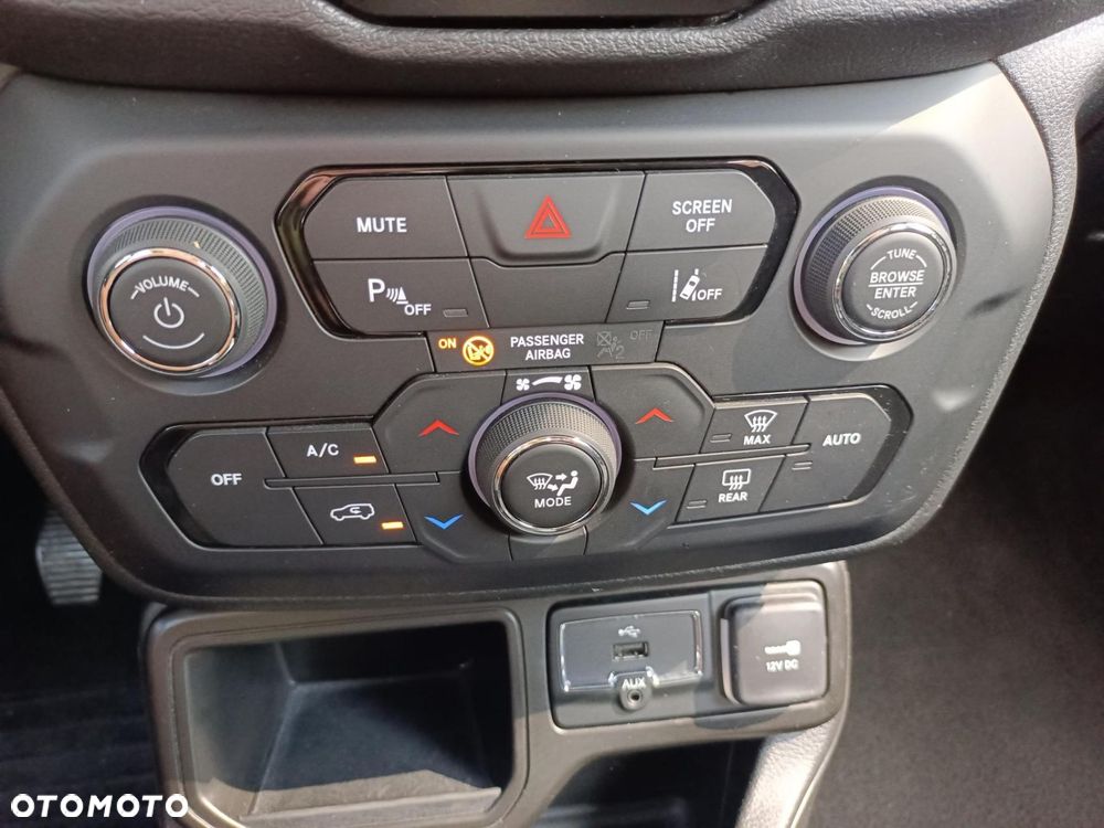 Jeep Renegade 1.0 GSE T3 Turbo Night Eagle II FWD S&S - 22