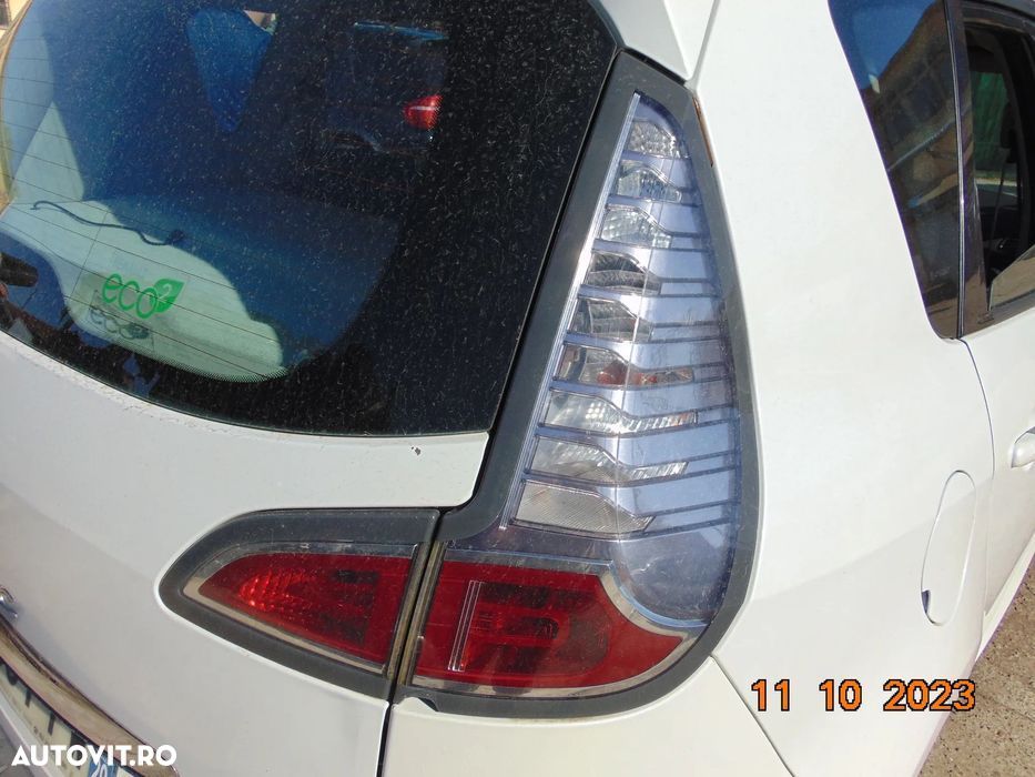 Stop renault Scenic 3 2009-2015 lampa spate tripla stopuri aripa stang - 1