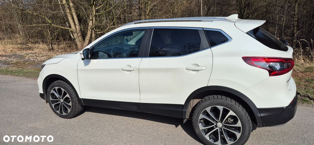 Nissan Qashqai 1.2 DIG-T N-Connecta - 2